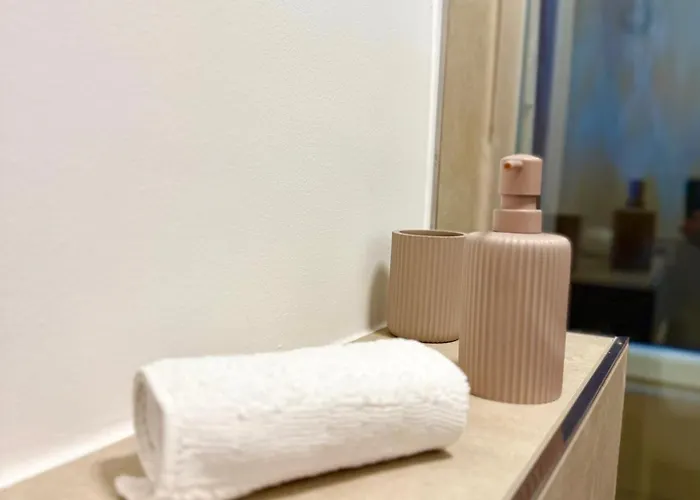 In Ruhiger Lage Mit Balkon Siegen